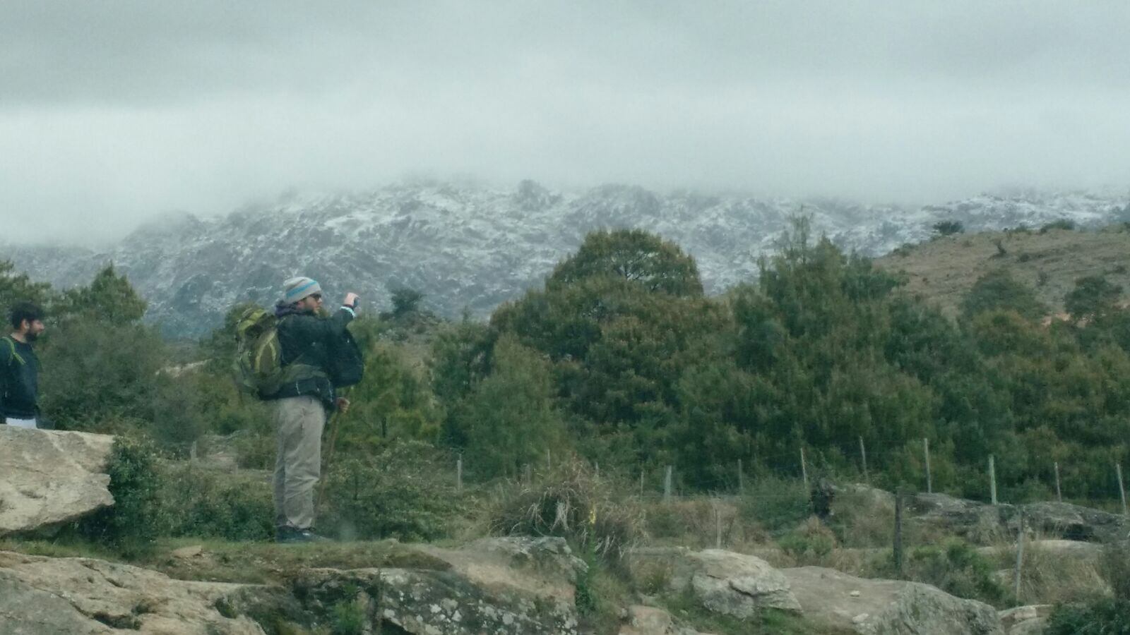 Los turistas felices en las sierras. Foto: Juan Lavisse
