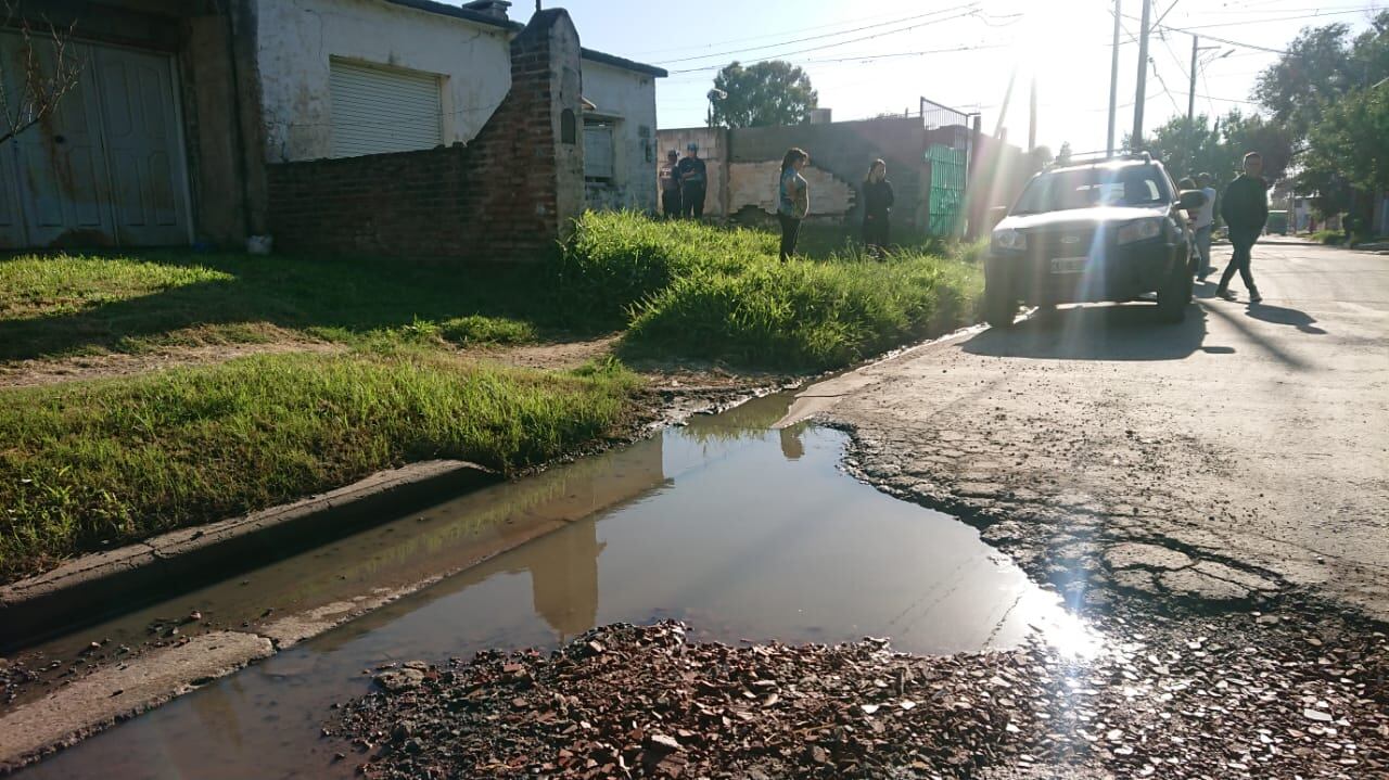 Los vecinos exigen soluciones urgentes para las napas freáticas.