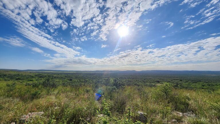 Los viñedos de la bodega Del Gregal se encuentran a espaldas del cerro Misitorco