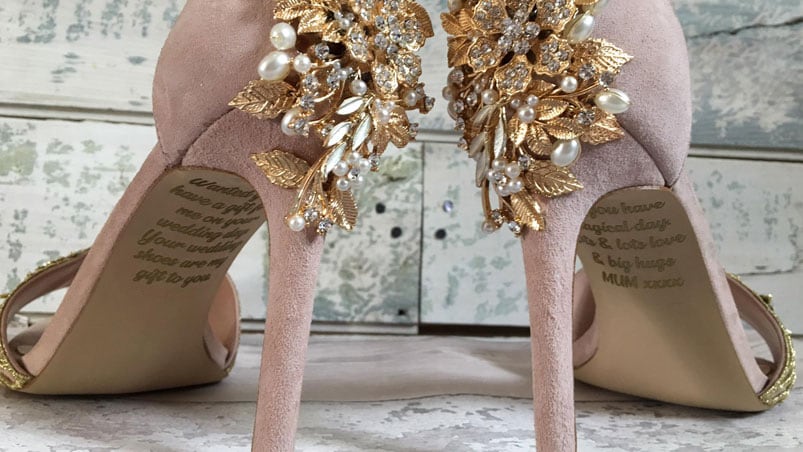 Los zapatos que Emma Letts lució en el día de su boda.