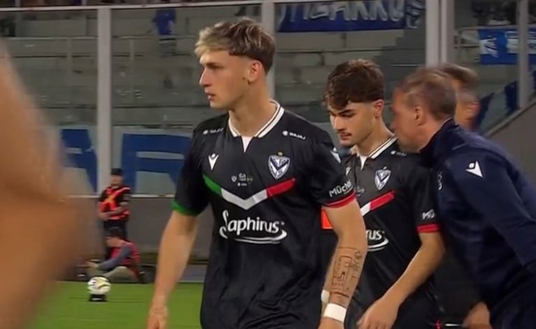 Luca Feler ingresó para disputar los últimos minutos del partido ante Boca.