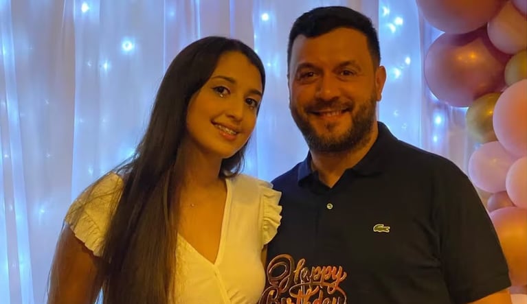Lucas Sugo junto a su hija Florencia, quien falleció hace pocos días por una enfermedad.