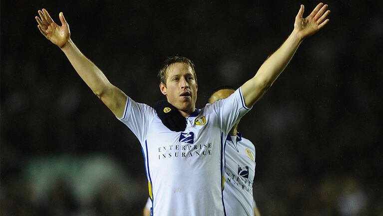 Luciano Becchio es el nuevo delantero "Pirata"