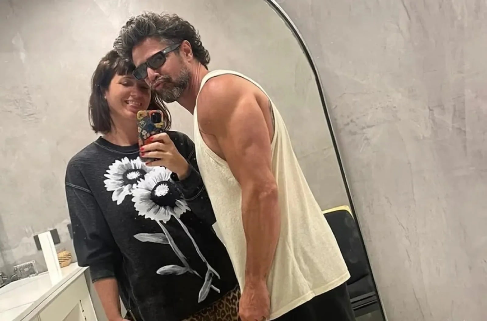 Luciano Castro y Griselda Siciliani salieron con sus hijas: las fotos de la familia ensamblada