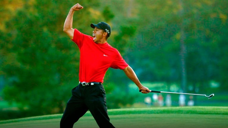 Luego de 14 años, Tiger Woods volvió a ganar el Masters de Augusta. Fue su quinto título. Foto: EFE.