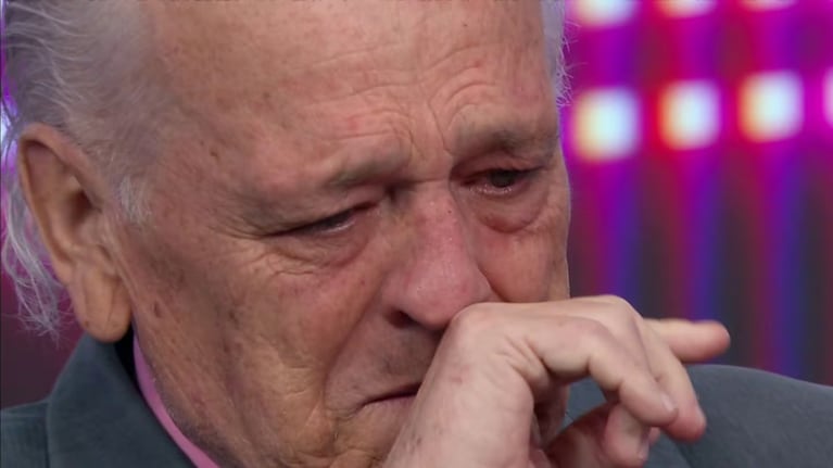 Luis Ángel, emocionado hasta las lágrimas.