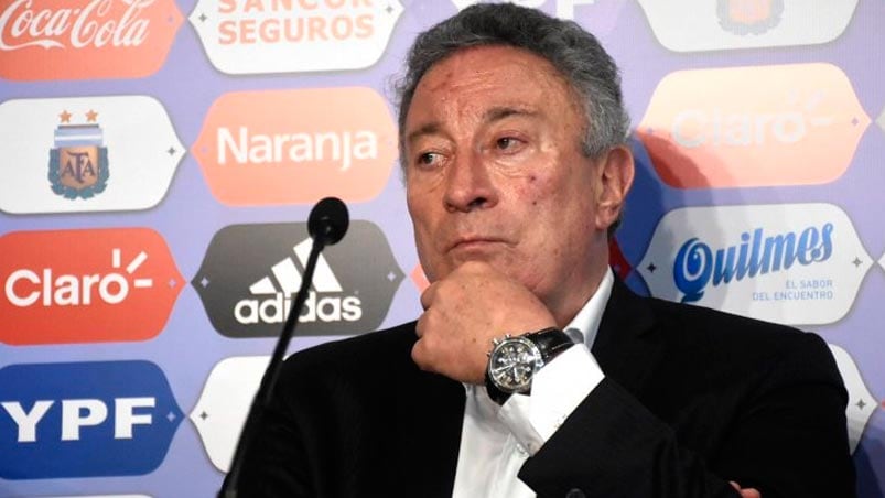 Luis Segura dio su probable última conferencia de prensa como mandamás de AFA.