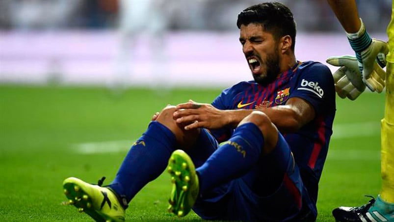 Luis Suárez se lesionó en la final que Barcelona perdió con el Real Madrid.