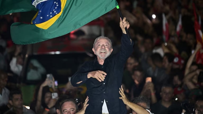 Lula va por su cuarto mandato en Brasil.