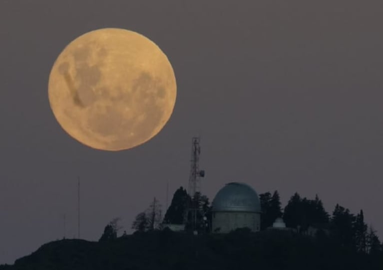 Luna llena en Córdoba.  (Foto: El Doce / Lucio Casalla)