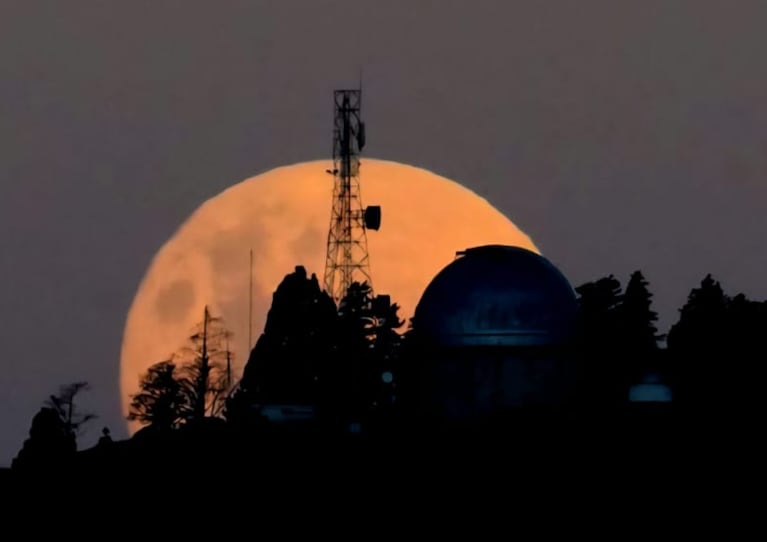 Luna llena en Córdoba (Foto: El Doce / Lucio Casalla)