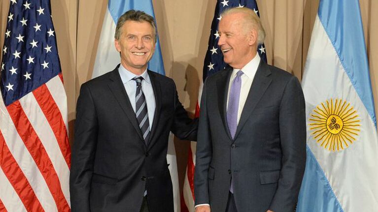 Macri junto a Biden, el vice de Obama.