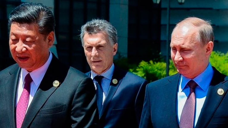 Macri junto al presidente chino Xi Jinping y el ruso Vladimir Putin. 