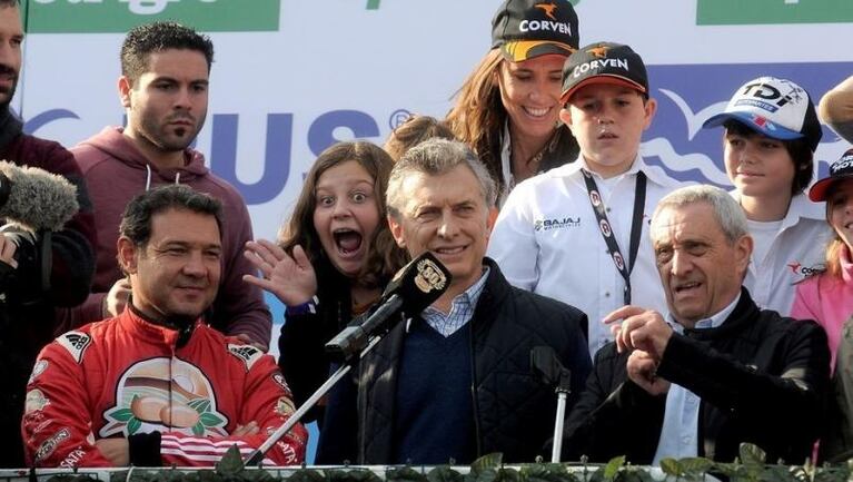 Macri: "La misma pasión que hay en el TC hay que ponerla en el país"