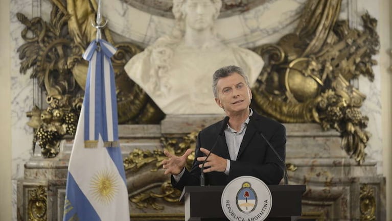 Macri rompió el silencio sobre el Correo y las jubilaciones en conferencia.