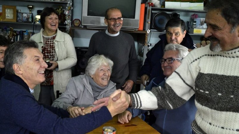 Macri visitó un centro de jubilados este sábado. 