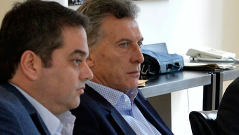 Macri y su ministro Triaca preparan la ofensiva ante el ola de reclamos.