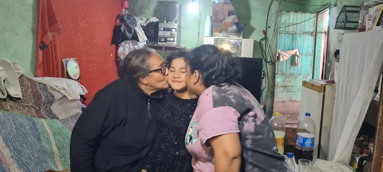 Madre, abuela y Tiziana en el Show del Lagarto / El Doce.