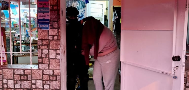 Madre e hija vendían droga en un barrio de Córdoba.