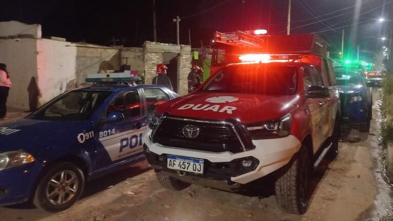 Madrugada dramática por el incendio de una casa en Córdoba capital.