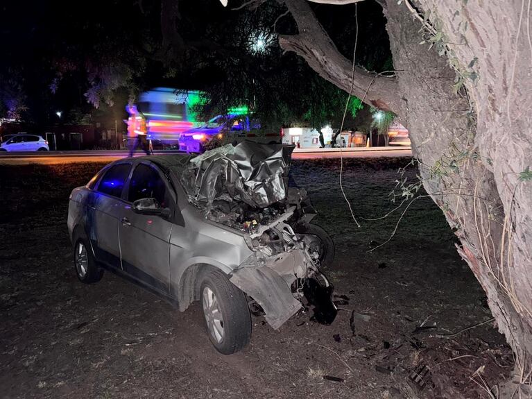Madrugada trágica en Córdoba: murieron un policía y un motociclista en dos accidentes