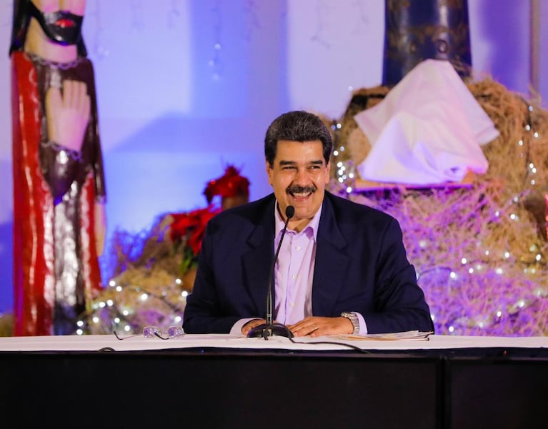 Maduro convocó a salir a festejar en plena crisis.