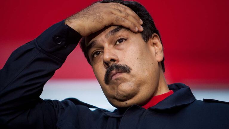 Maduro quiso apropiarse del hit del momento y recibió una lluvia de críticas.