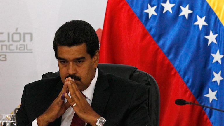 Maduro ya no sabe qué hacer con la crisis en Venezuela. 