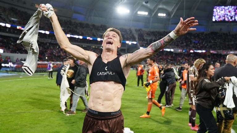Mainero, mano a mano con El Doce tras ser campeón.