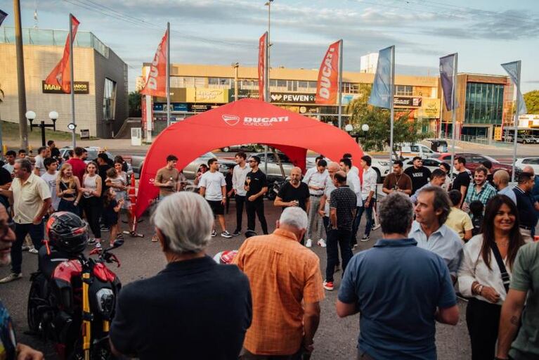 Maipú celebró 10 años de Ducati en Argentina y presentó la nueva Multistrada