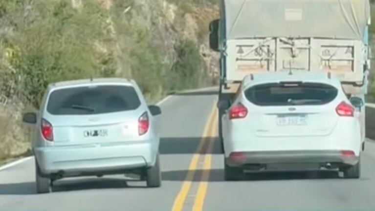 Maniobra imprudente en el camino de las Altas Cumbres, cerca de Niña Paula.