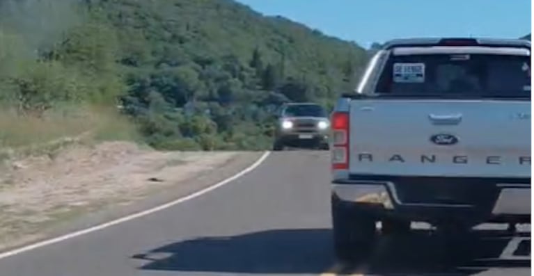 Maniobra imprudente en una ruta turística de Córdoba.