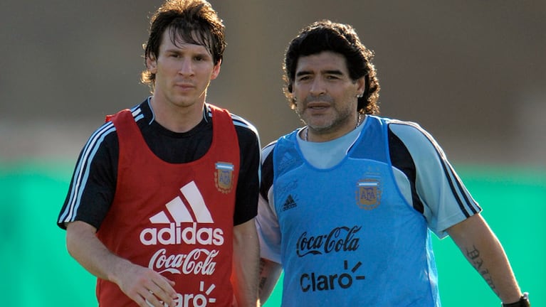 Maradona y Messi cuando coincidieron en la Selección.