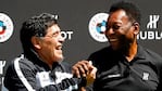 Maradona y Pele, juntos en Francia. 