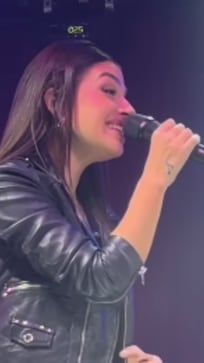 Marcela Morelo invitó a Euge Quevedo a su show y causaron una gran ovación del público
