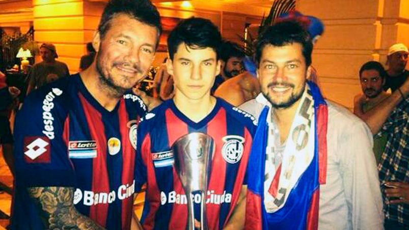 Marcelo Tinelli, su hijo Francisco y el presidente de San Lorenzo.