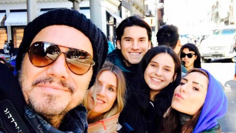 Marcelo Tinelli viajó a Esquel a pasar la cuarentena con su familia.