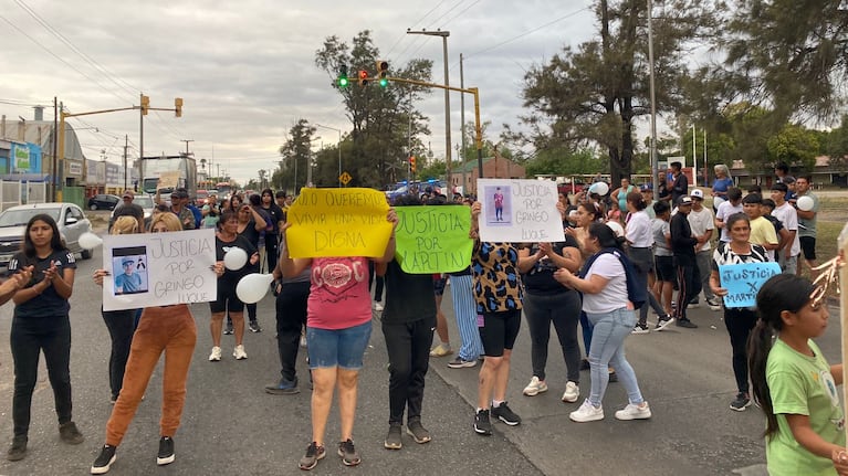 Marcharon en Ciudad Evita pidiendo justicia por Martín Luque.