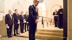 Marcos Peña en el homenaje de los soldados británicos caídos en Malvinas.