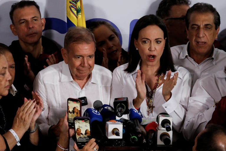 María Corina Machado junto a Edmundo González Urrutia. 