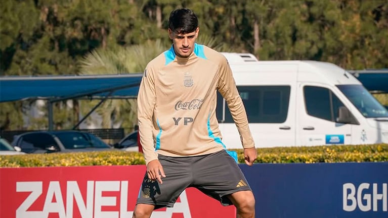 Mariano Troilo en uno de sus primeros entrenamientos con la Selección.