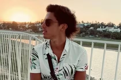 Martín Cáceres fue atacado a golpes y está grave.