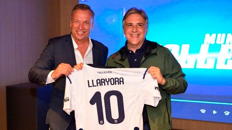 Martín Llaryora junto a Andrés Fassi en el predio Amadeo Nuccetelli. Foto: Prensa Talleres.