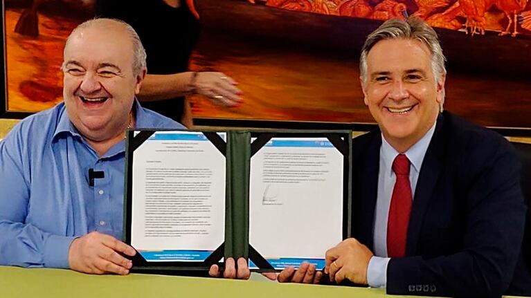 Martín Llaryora y Rafael Greca.