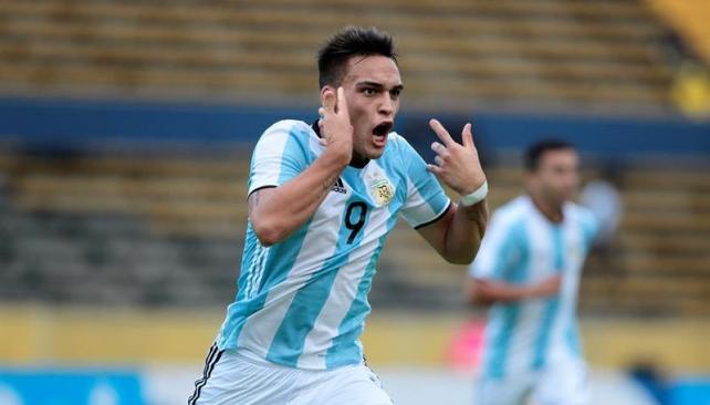 Martínez grita con todo su agónico gol.