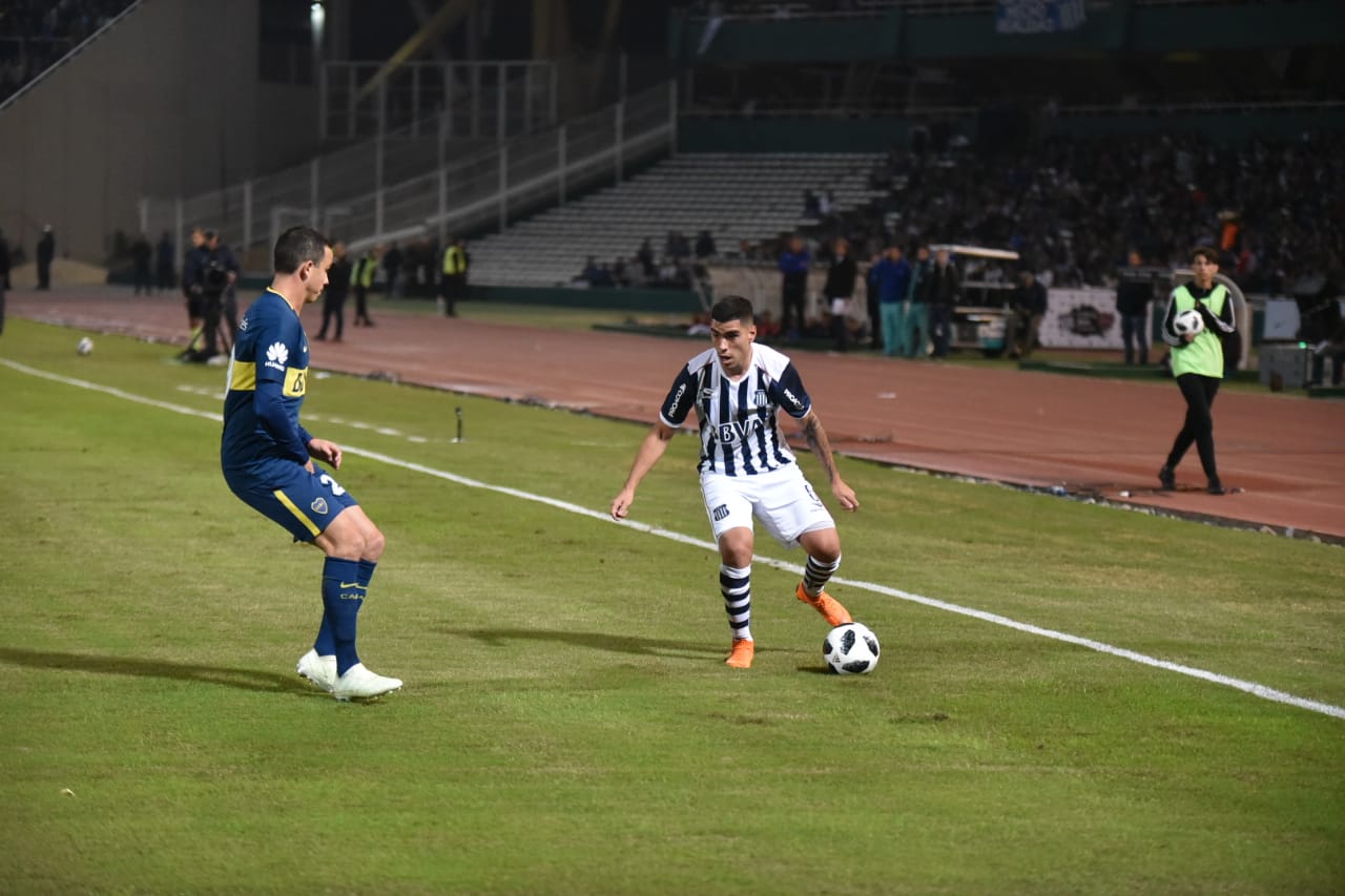 Más allá del resultado, se vivió una fiesta del fútbol en el Kempes. Foto: Lucio Casalla / ElDoce.tv