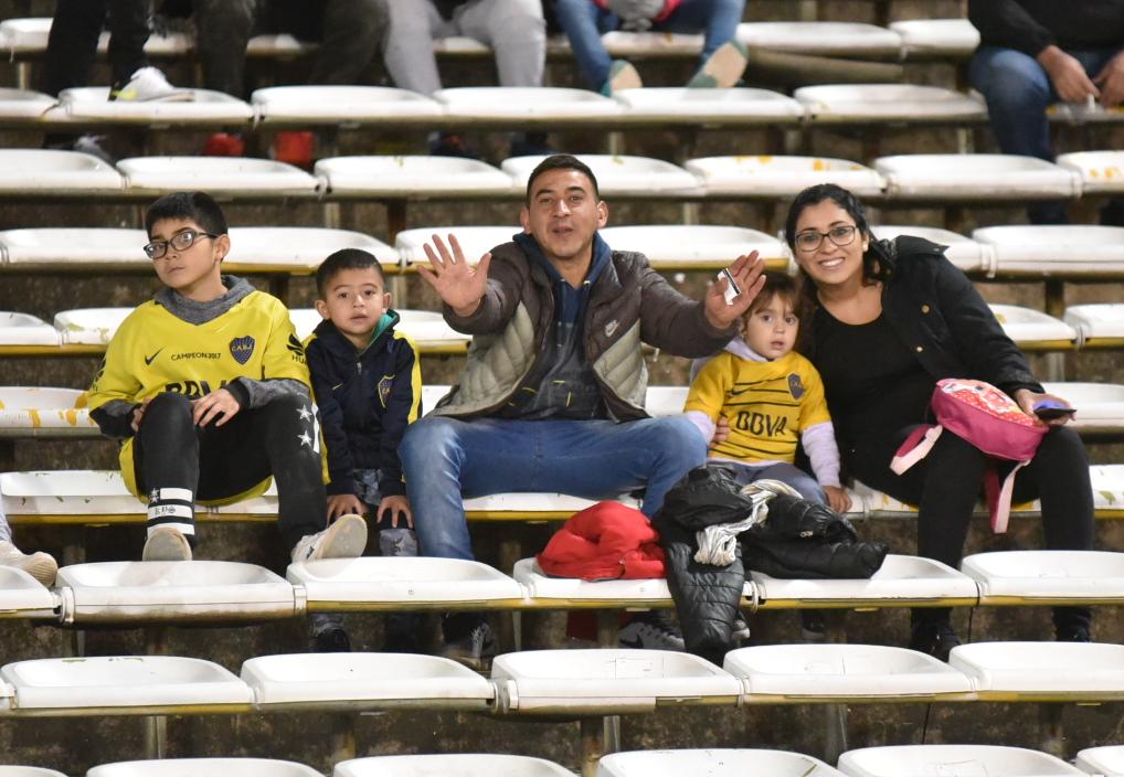 Más allá del resultado, se vivió una fiesta del fútbol en el Kempes. Foto: Lucio Casalla / ElDoce.tv