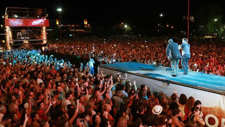 Más de 15 mil personas en el mega recital de Coca-Cola