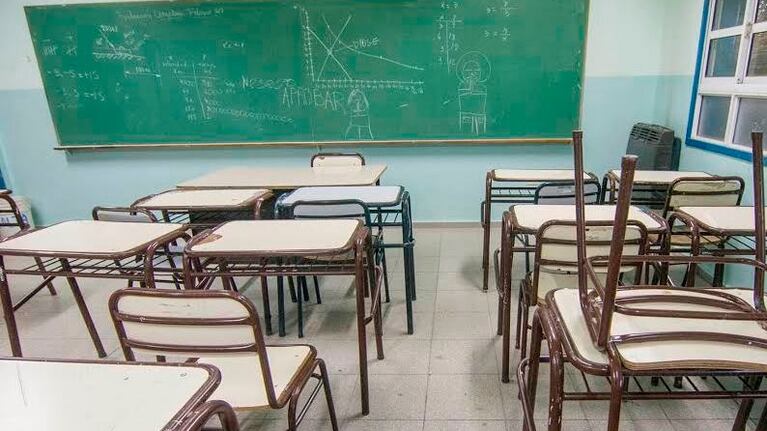 Más de 2 millones de estudiantes recibirán el voucher educativo.