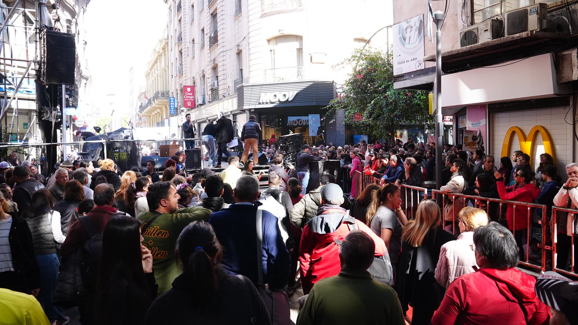 Más de 30 artistas le ponen color a los festejos por el Día del Cuarteto.